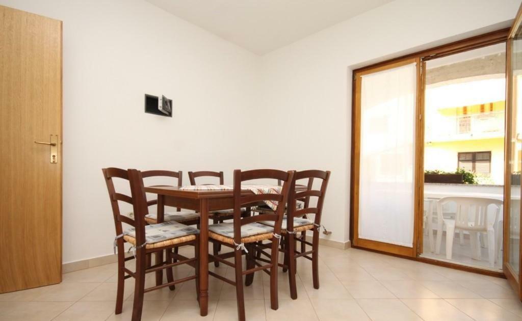 Apartment Radovan 포레치 외부 사진